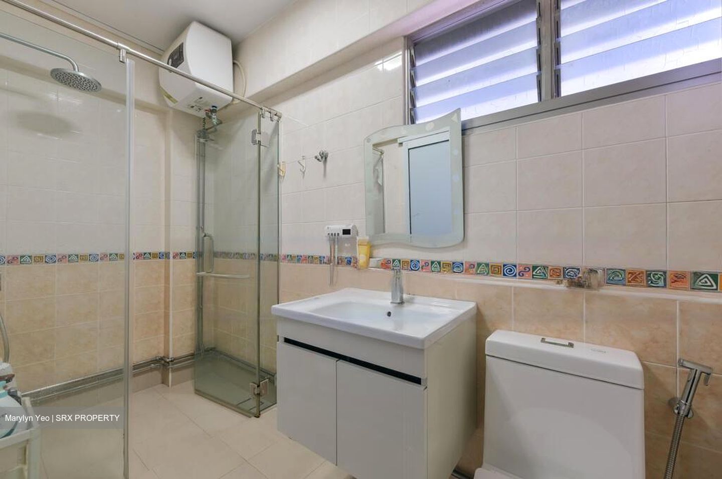 Blk 204 Choa Chu Kang Avenue 1 (Choa Chu Kang), HDB Executive #465363491
